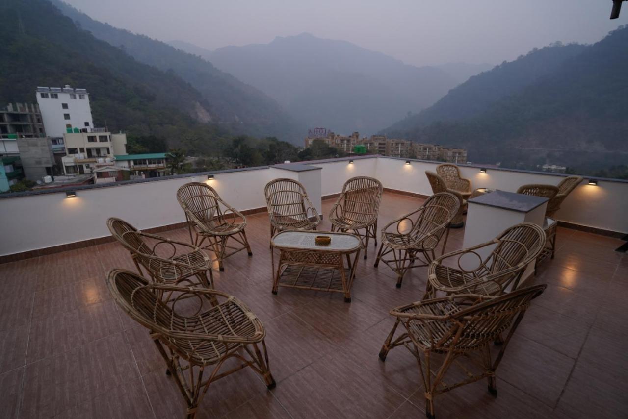 Joey'S Hostel Rishikesh Exterior photo